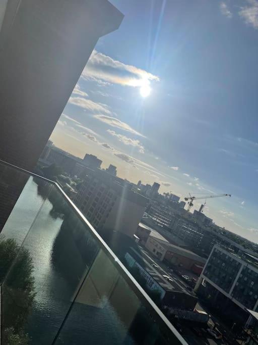 City Centre Penthouse Canal Views Манчестер Екстер'єр фото