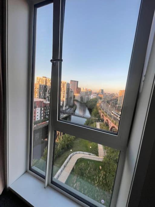 City Centre Penthouse Canal Views Манчестер Екстер'єр фото