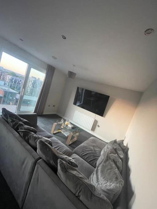 City Centre Penthouse Canal Views Манчестер Екстер'єр фото